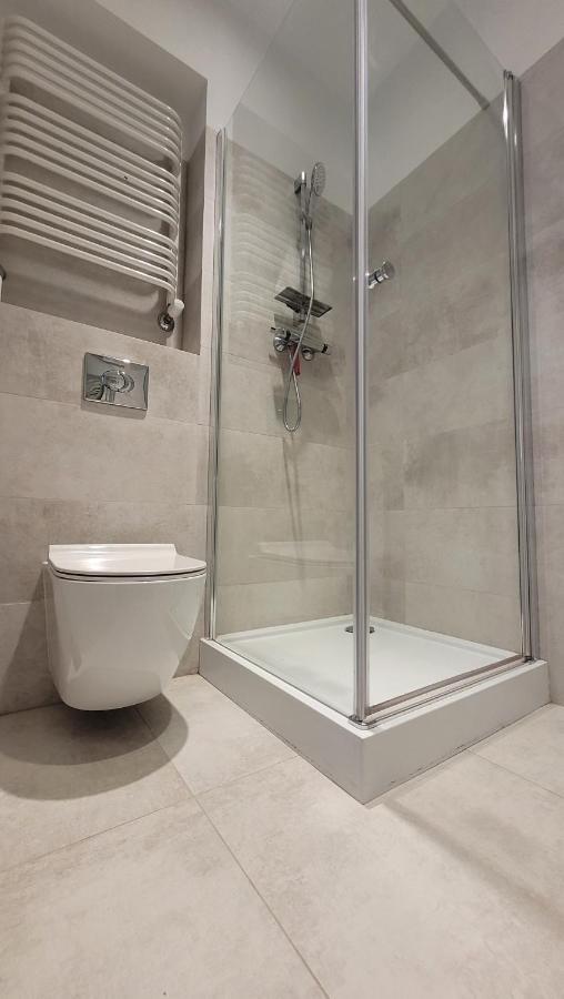 Art Dreams Chmielna 5 * Warszawa